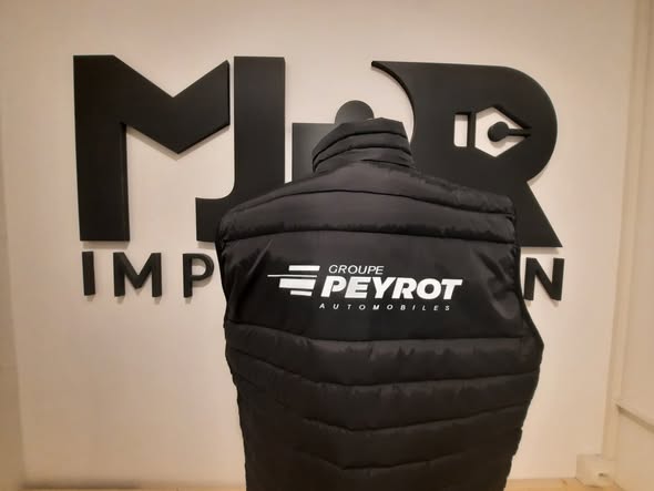Réalisation pour La Boule Fendue - MJ2R Impression